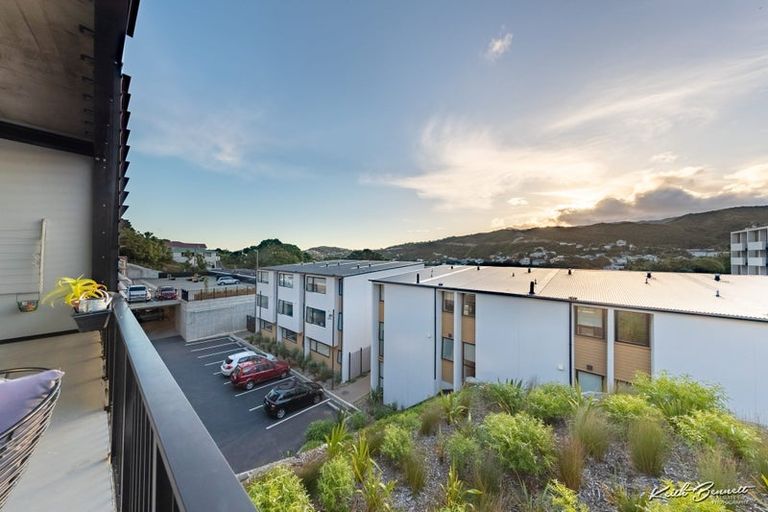 Photo of property in 201/11 Jean Caldwell Way, Island Bay, 6023