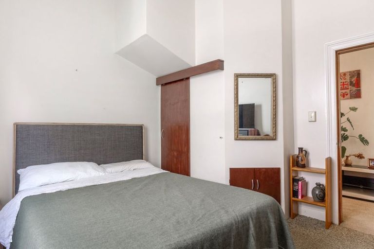 Photo of property in 300 Aberdeen Road, Gisborne, 4010