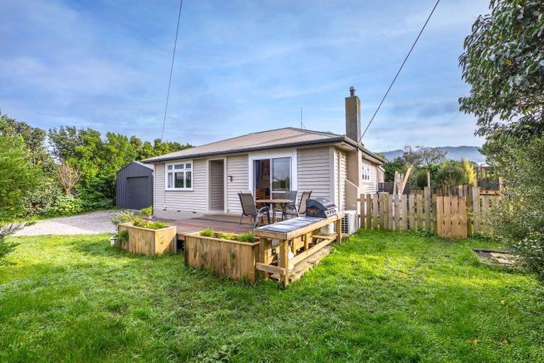 Photo of property in 15 Birdwood Street, Featherston, 5710