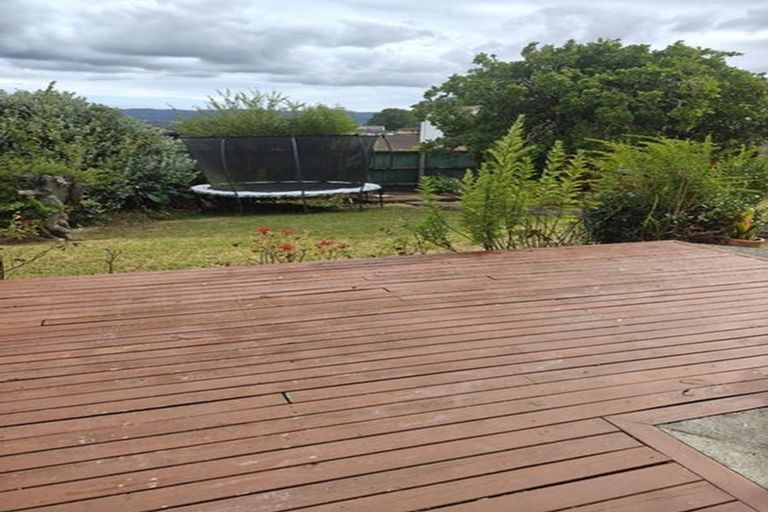 Photo of property in 250 Don Buck Road, Massey, Auckland, 0614