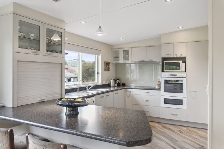 Photo of property in 325 Rosetta Road, Raumati Beach, Paraparaumu, 5032