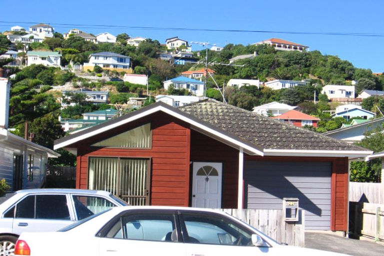 Photo of property in 22 Weka Street, Miramar, Wellington, 6022