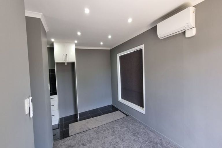 Photo of property in 337 Mahia Road, Weymouth, Auckland, 2103