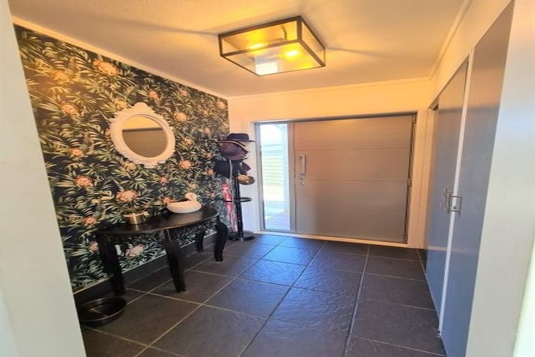 Photo of property in 28a Meade Place, Bell Block, New Plymouth, 4312