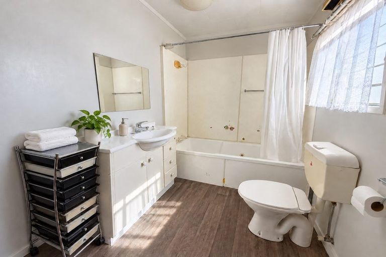 Photo of property in 26 Hakanoa Street, Huntly, 3700