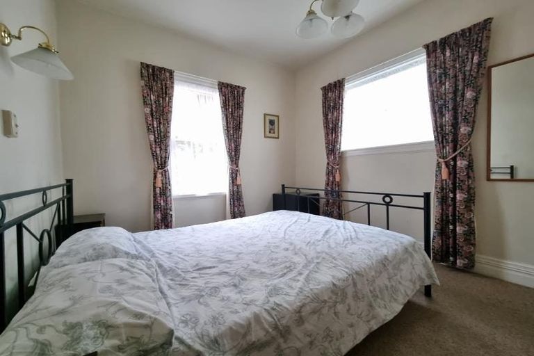 Photo of property in 37 Glenbervie Terrace, Thorndon, Wellington, 6011