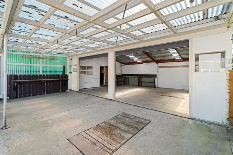 Photo of property in 1 Highfield Place, Levin, 5510