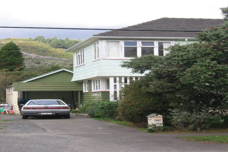 Photo of property in 64 Reynolds Street, Taita, Lower Hutt, 5011