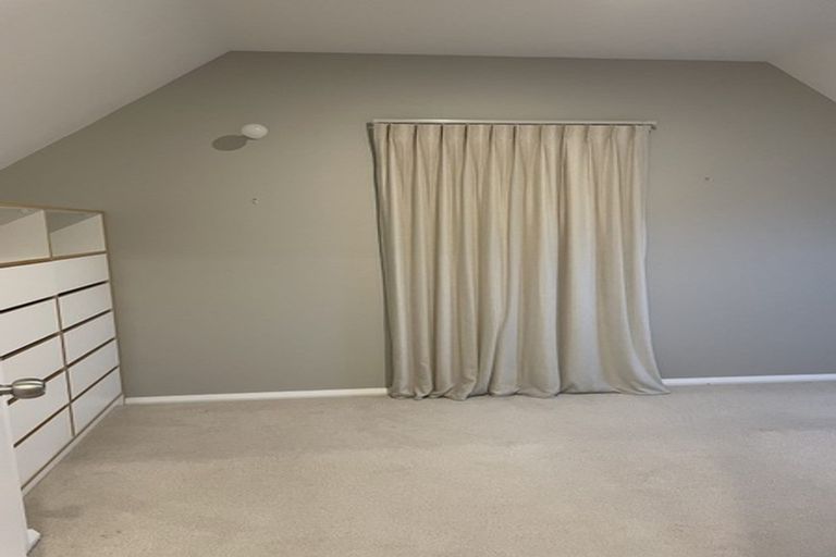 Photo of property in 30a Cleveland Street, Brooklyn, Wellington, 6021