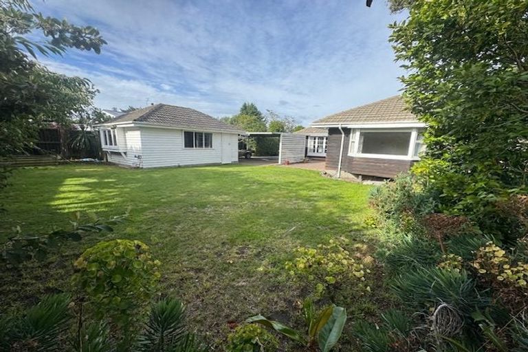 Photo of property in 41 Wai-iti Terrace, Burnside, Christchurch, 8052