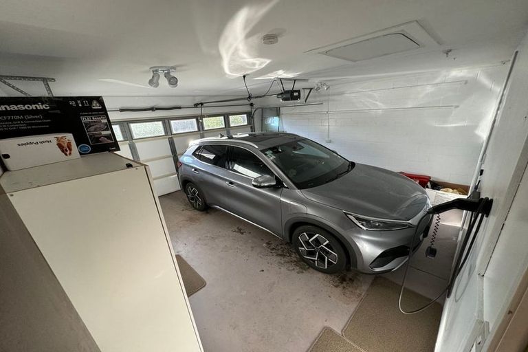 Photo of property in 1/3 Cottesmore Close, Burnside, Christchurch, 8053