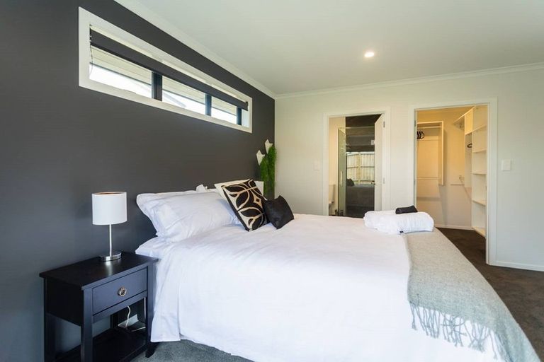 Photo of property in 41 Nobilo Road, Kumeu, 0810