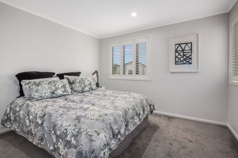 Photo of property in 5 Breakwater Way, Whitby, Porirua, 5024