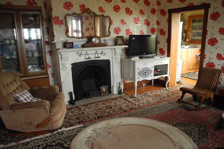 Photo of property in 7 Manse Street, Waimate, 7924