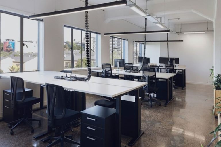 Photo of property in 3 Glenside Rise, Grandview Heights, Hamilton, 3200