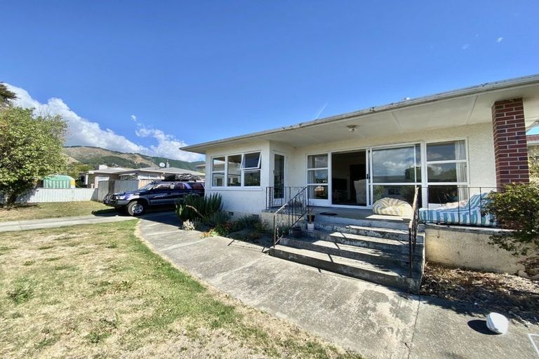 Photo of property in 2 Barnicoat Place, Richmond, 7020