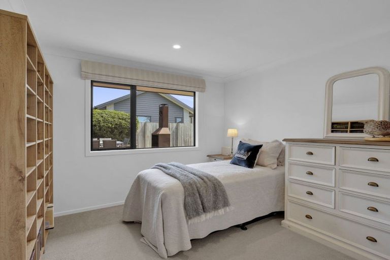 Photo of property in 21 Ruru Street, Cambridge, 3434