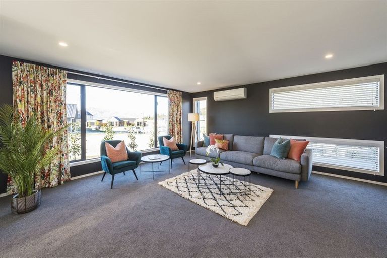 Photo of property in 45 Mount Linton Avenue, Wanaka, 9305
