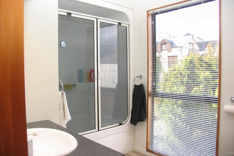 Photo of property in 4a Poole Lane, Queenstown, 9300