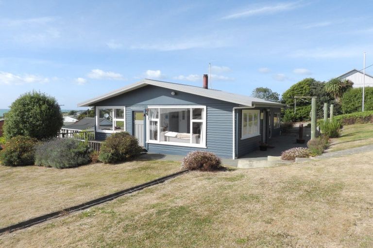 Photo of property in 1 Spiers Street, Kakanui, Oamaru, 9495