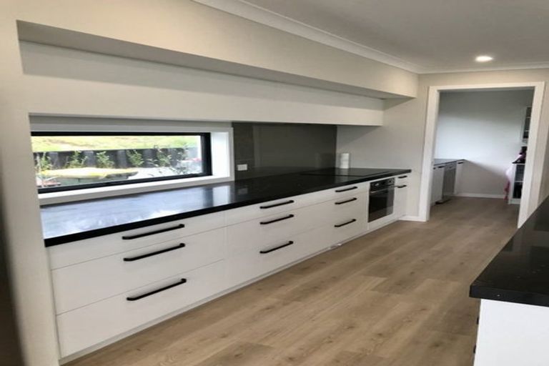 Photo of property in 90 Stoneridge Terrace, Whitford, 2576