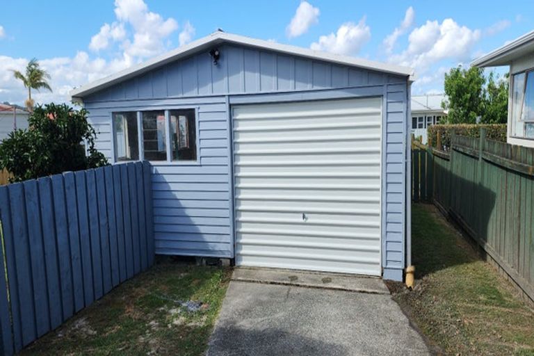 Photo of property in 42 Paramount Parade, Tikipunga, Whangarei, 0112