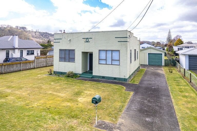 Photo of property in 12 Roberts Avenue, Aramoho, Whanganui, 4500