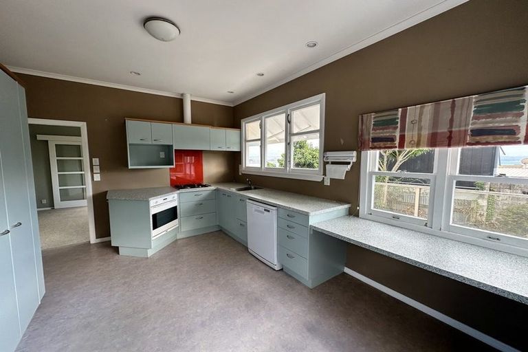Photo of property in 32a Roslyn Road, Bluff Hill, Napier, 4110