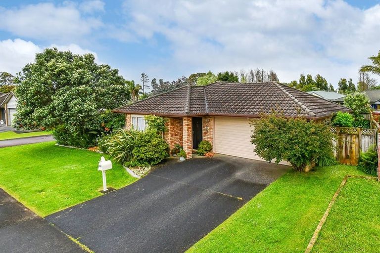 Photo of property in 46 Blackwood Drive, Wattle Downs, Auckland, 2103
