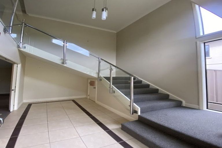 Photo of property in 2/39 Reeve Drive, Havelock North, 4130