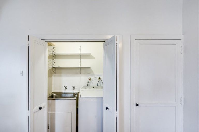 Photo of property in 504 Market Street South, Hastings, 4122