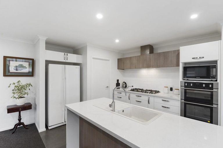 Photo of property in 44 Parklea Avenue, Halswell, Christchurch, 8025