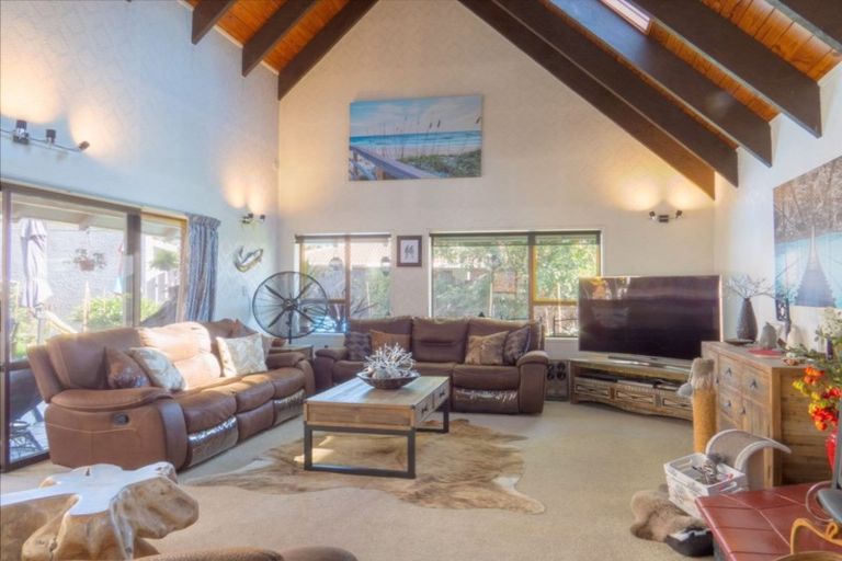 Photo of property in 1a Sisam Place, Whakatane, 3120