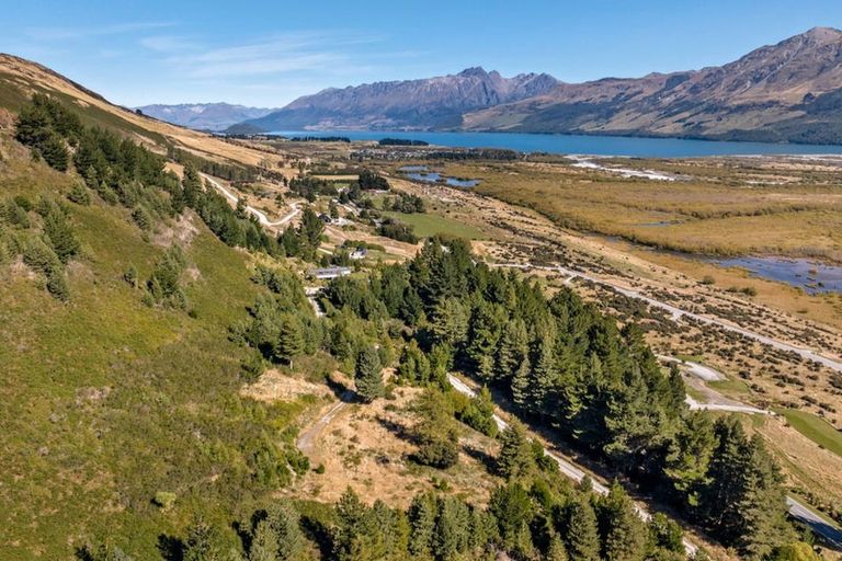 Photo of property in 5 Glacier Way, Glenorchy, 9372