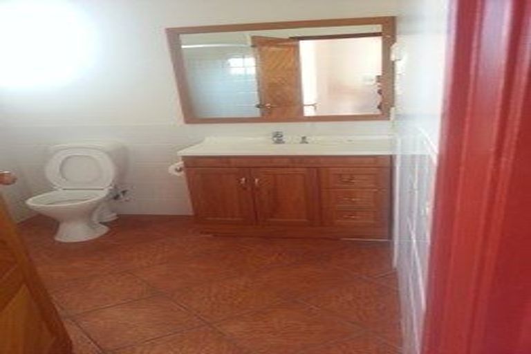Photo of property in 116 Mana Esplanade, Paremata, Porirua, 5026
