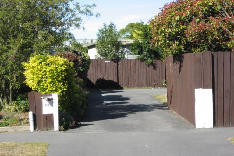 Photo of property in 2/24 Valecrest Avenue, Parklands, Christchurch, 8083