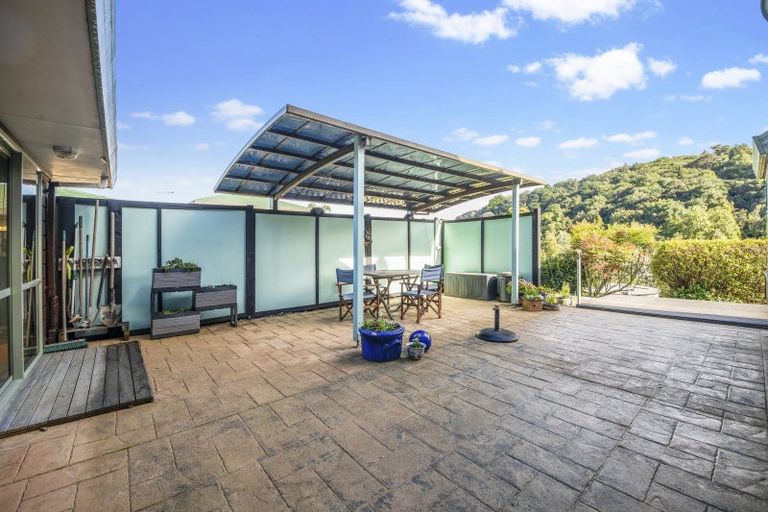 Photo of property in 11 Mark Williams Place, Clevedon, Papakura, 2582