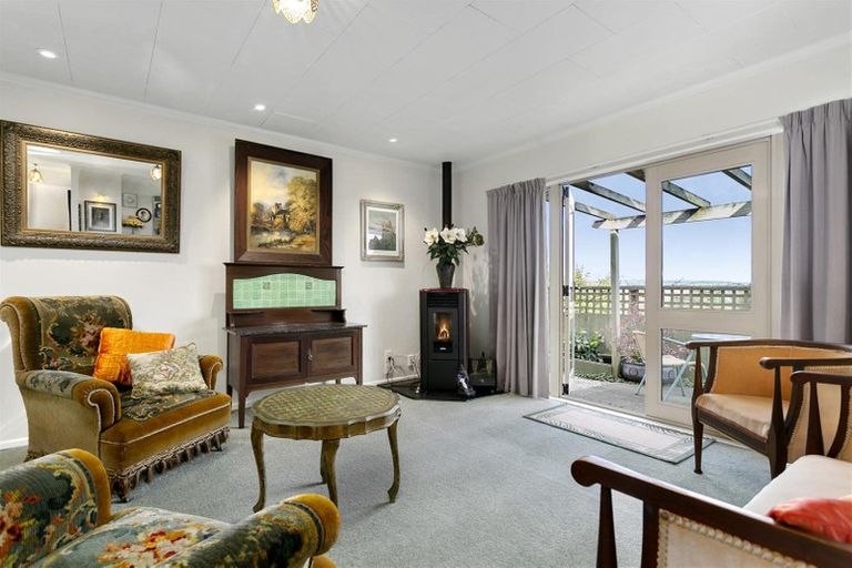 Photo of property in 8b Rihi Place, Nukuhau, Taupo, 3330