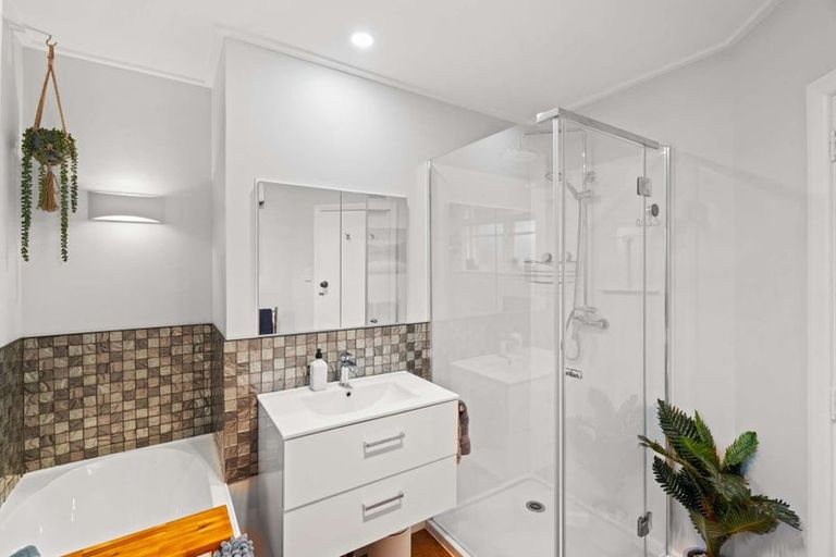 Photo of property in 33 Ranui Crescent, Diamond Harbour, Lyttelton, 8971