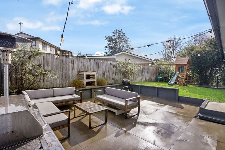 Photo of property in 1/13 Broadview Place, Howick, Auckland, 2014