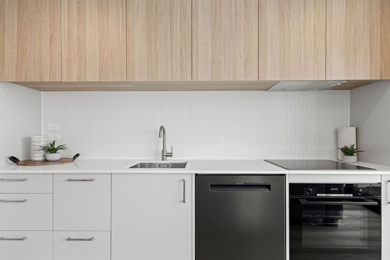 Photo of property in 2/36 Harker Street, Spreydon, Christchurch, 8024