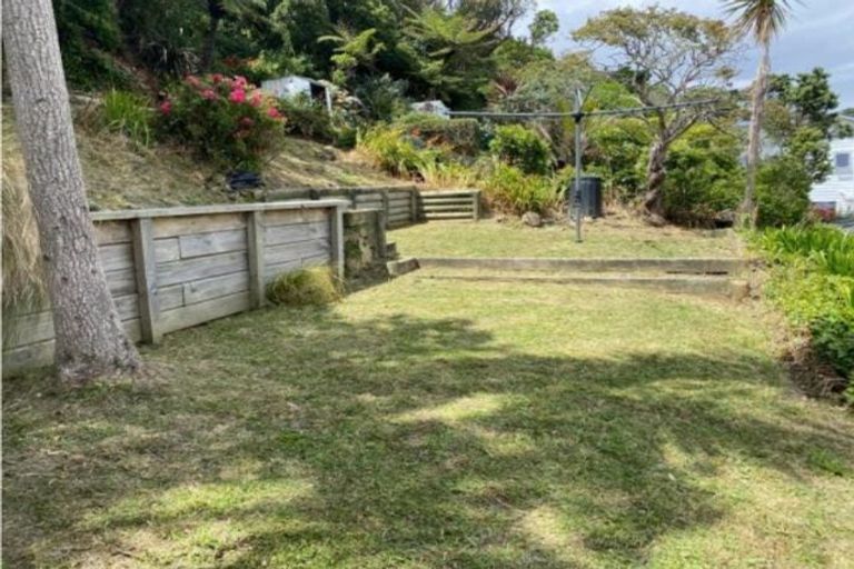 Photo of property in 21 Bedford Street, Northland, Wellington, 6012