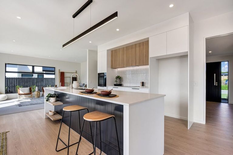 Photo of property in 62 Les Wakefield Road, Mapua, 7005