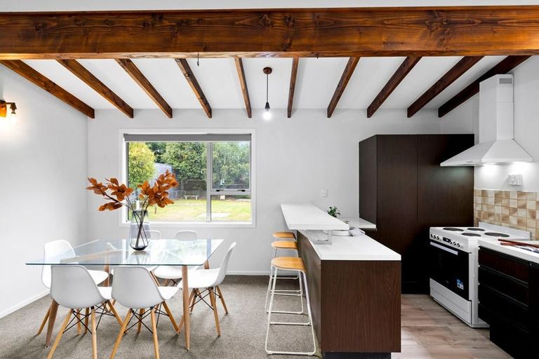 Photo of property in 74 Waimakariri Road, Harewood, Christchurch, 8051