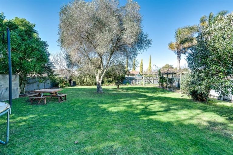 Photo of property in 12 King Street, Taradale, Napier, 4112