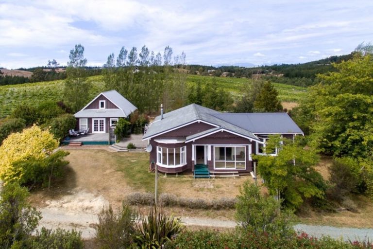 Photo of property in 23 Hewetson Road, Upper Moutere, 7175