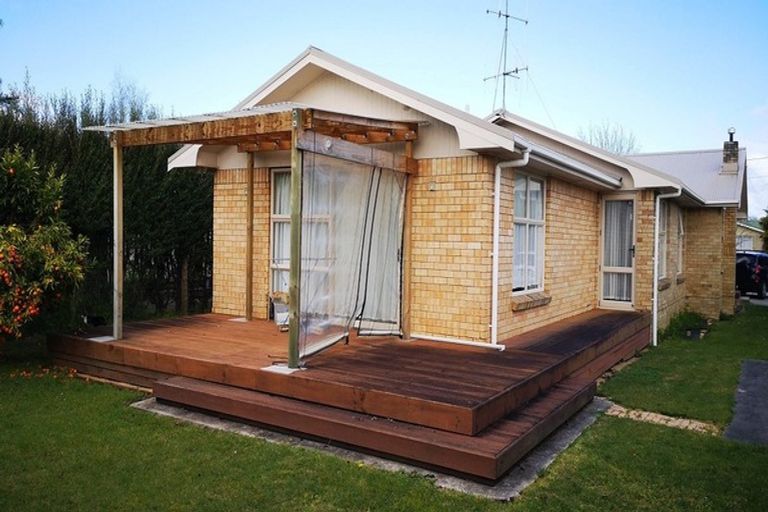 Photo of property in 85 Masters Avenue, Silverdale, Hamilton, 3216