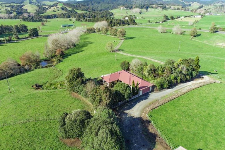 Photo of property in 3 Waiteitei Road, Wellsford, 0974