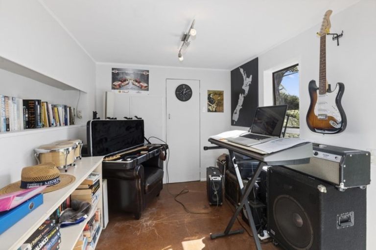 Photo of property in 32e Mission Street, Waterloo, Lower Hutt, 5011