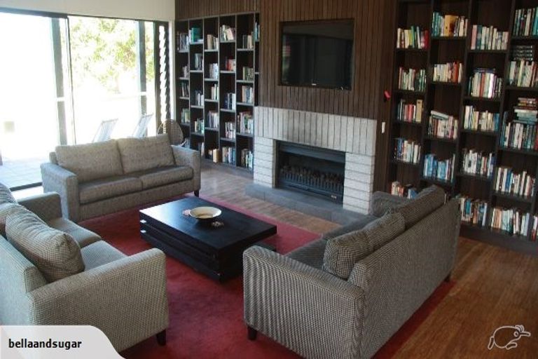 Photo of property in 10 Park Avenue, Mangawhai Heads, Mangawhai, 0505